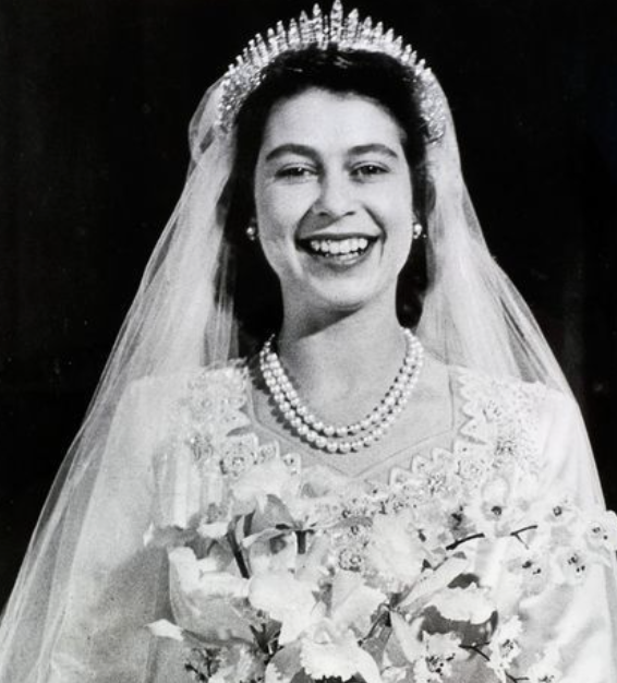 Joias para noivas - Foto: Rainha Elizabeth II